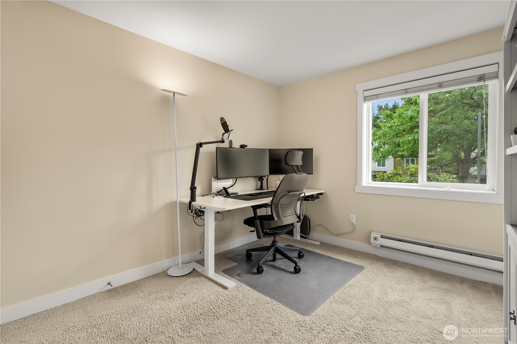 15827 NE Leary Way Unit: B-114