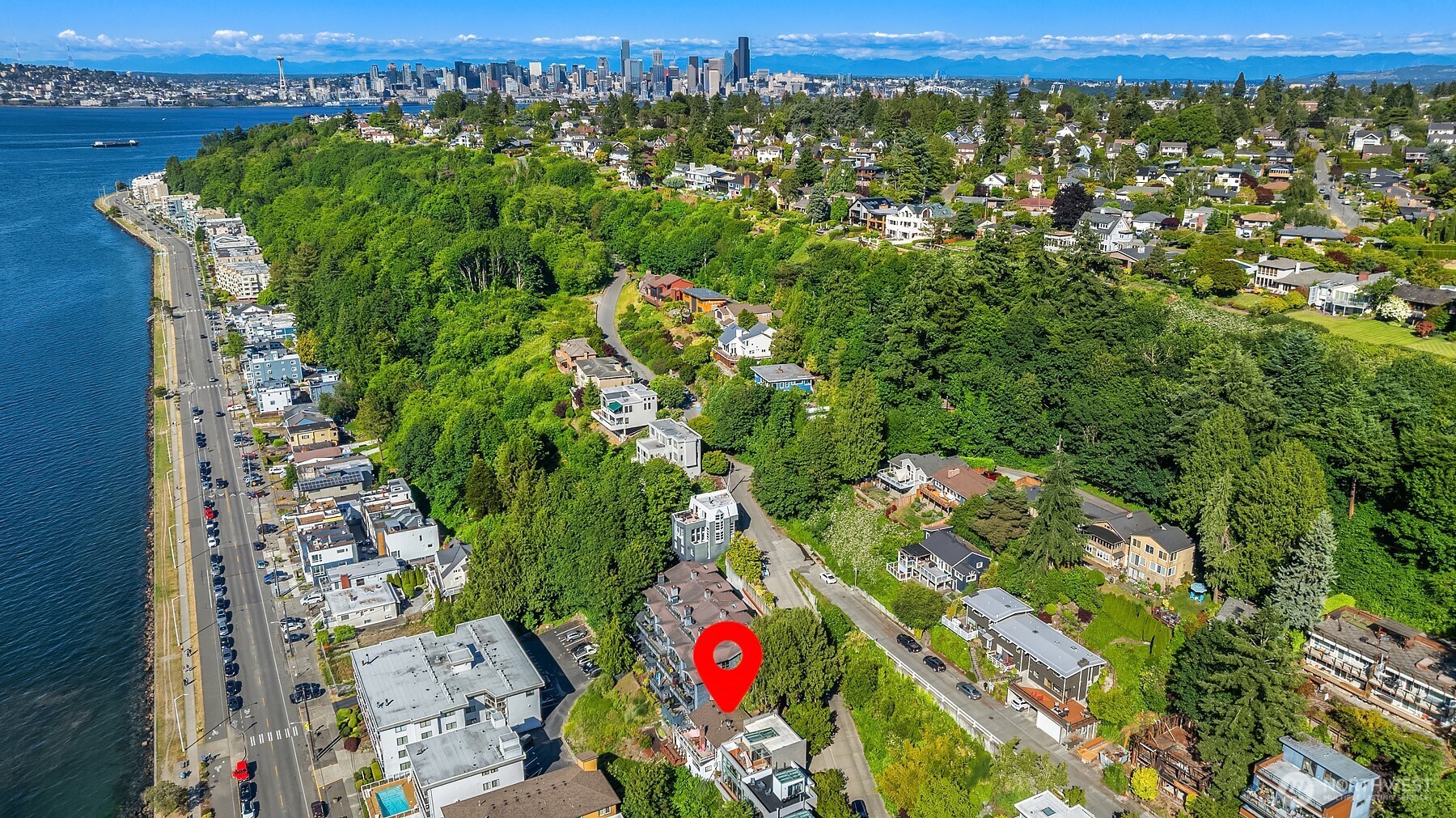 2115 Bonair Drive SW