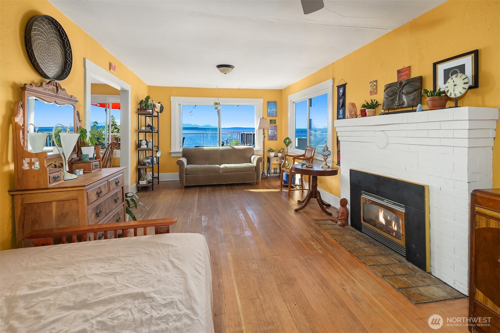 2115 Bonair Drive SW