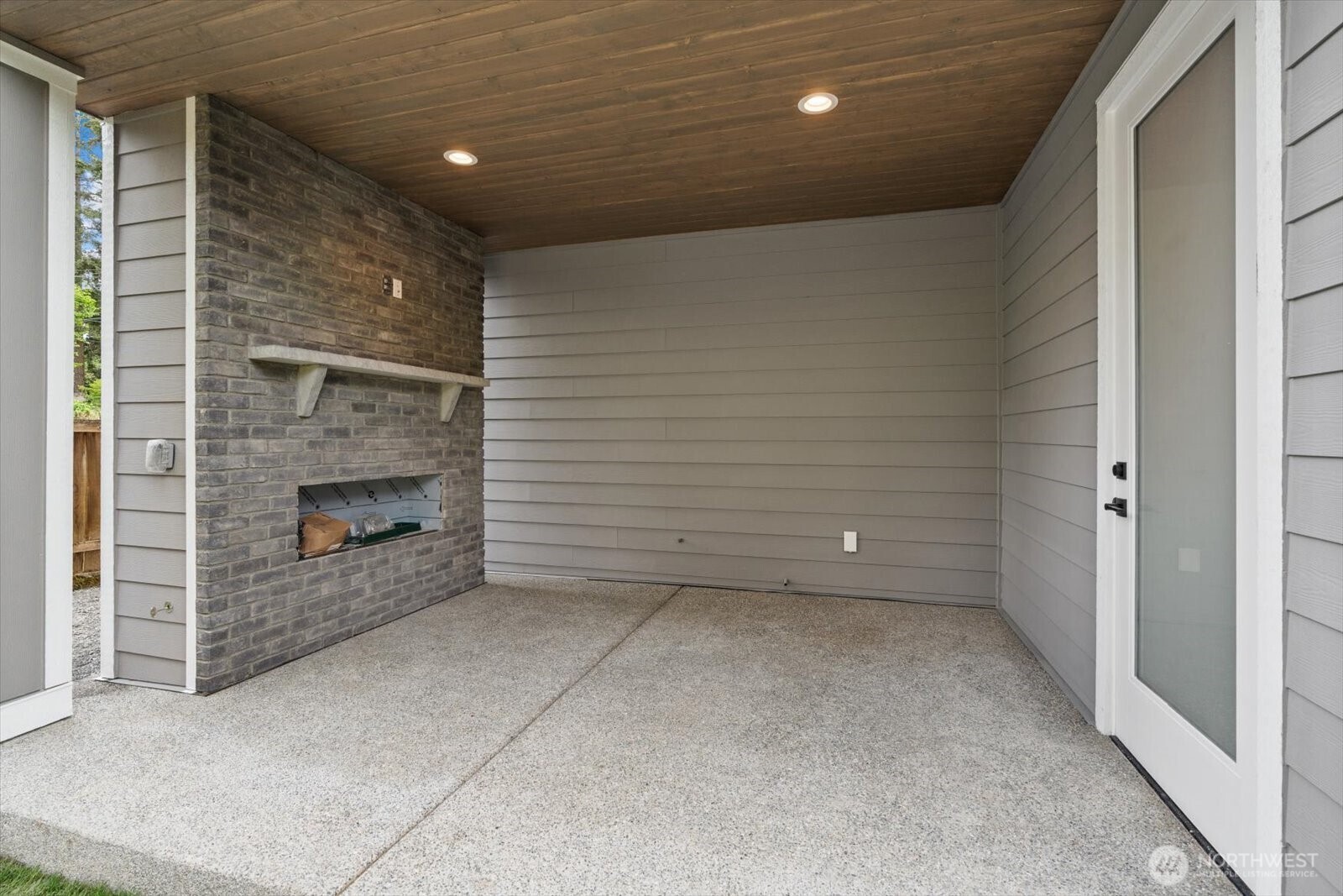 15058 75th Ave NE