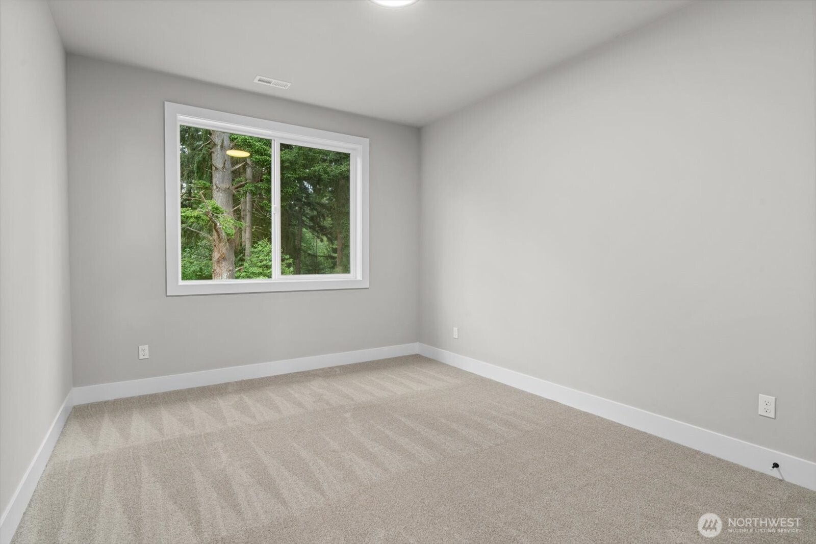 15058 75th Ave NE