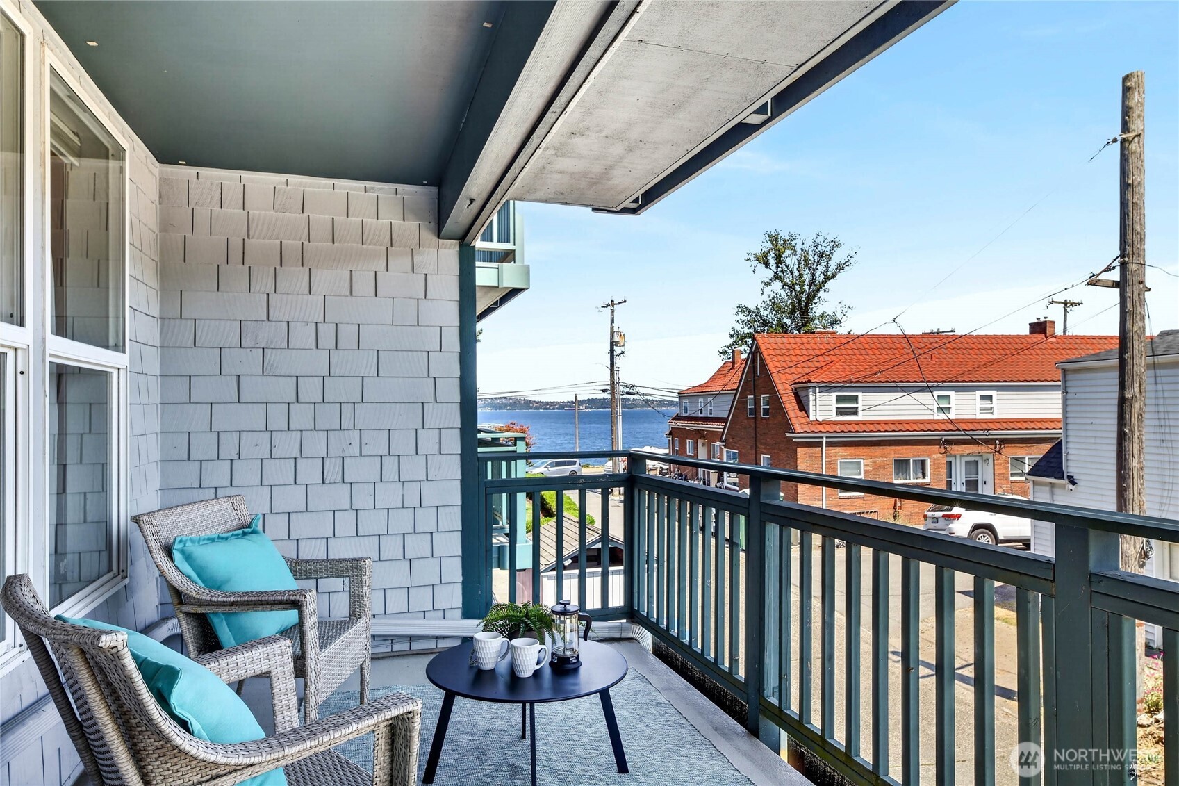 2920 Alki Avenue SW Unit: 207