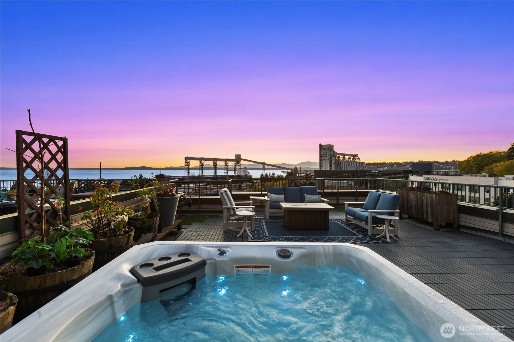 524 6th Avenue W Unit: 407
