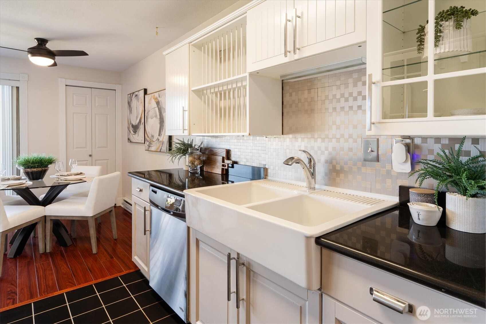 11600 Rainier Avenue S Unit: 202