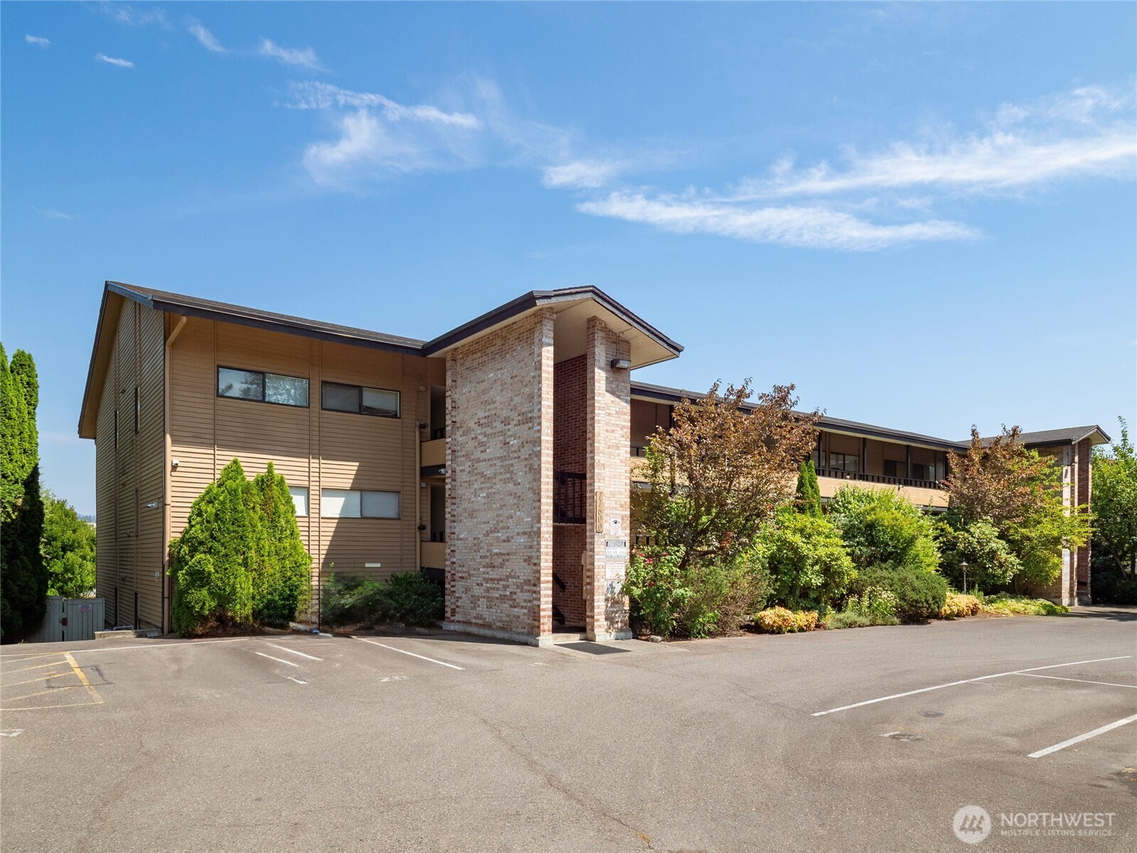 11600 Rainier Avenue S Unit: 202