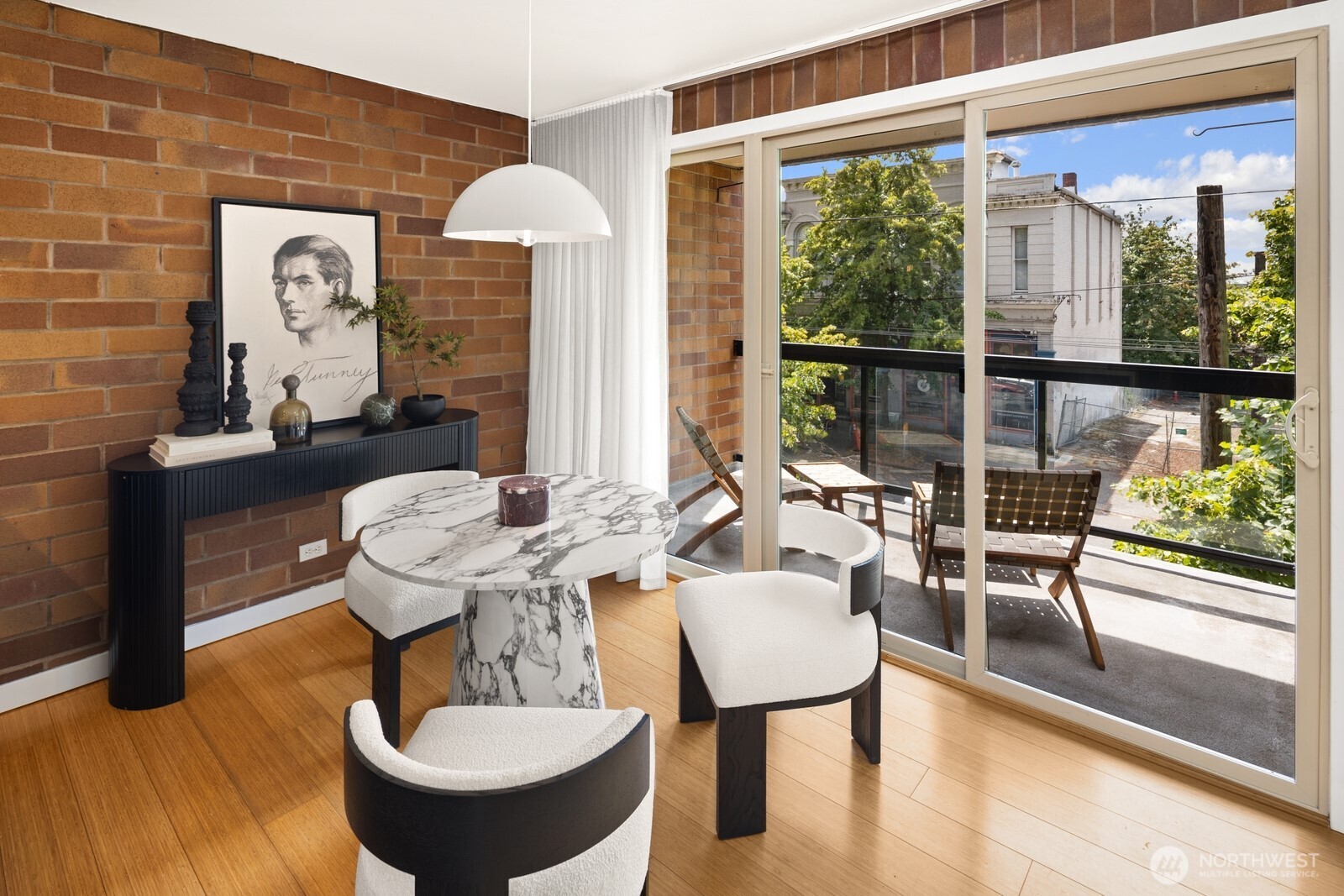 905 Cherry Street Unit: 205
