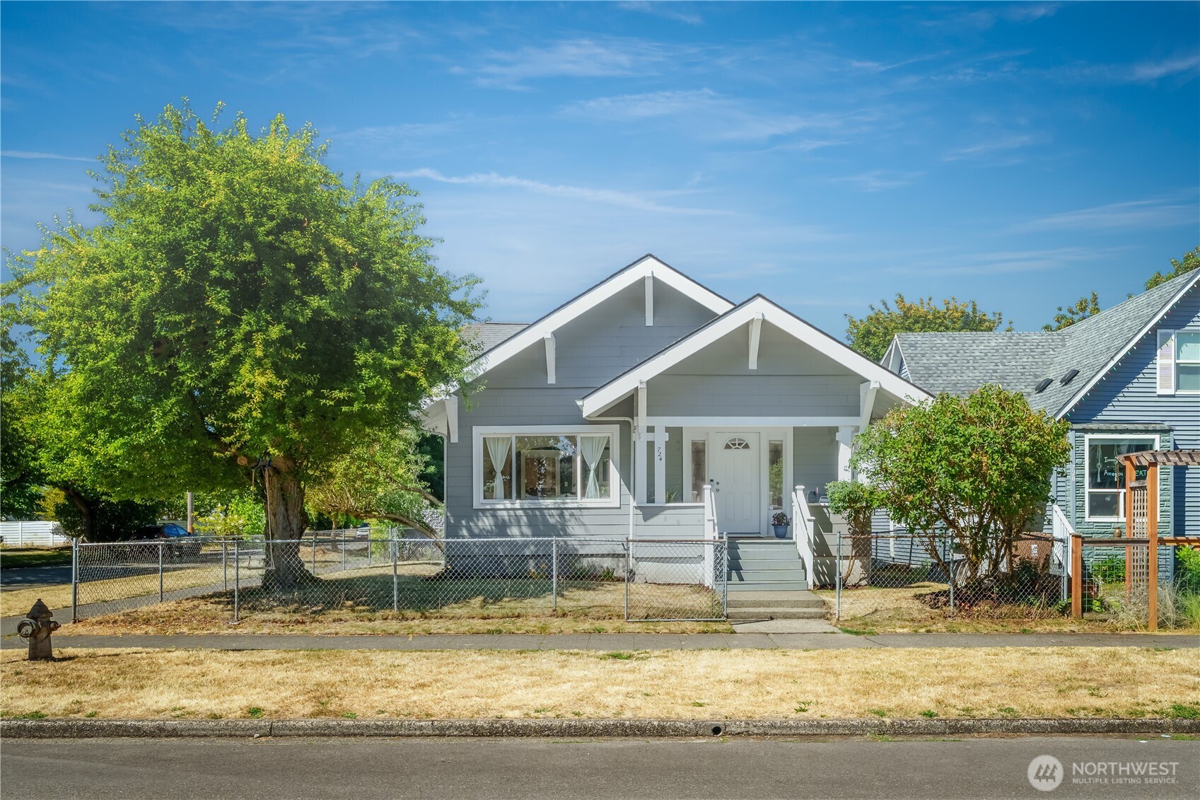 724 S Cushman Avenue