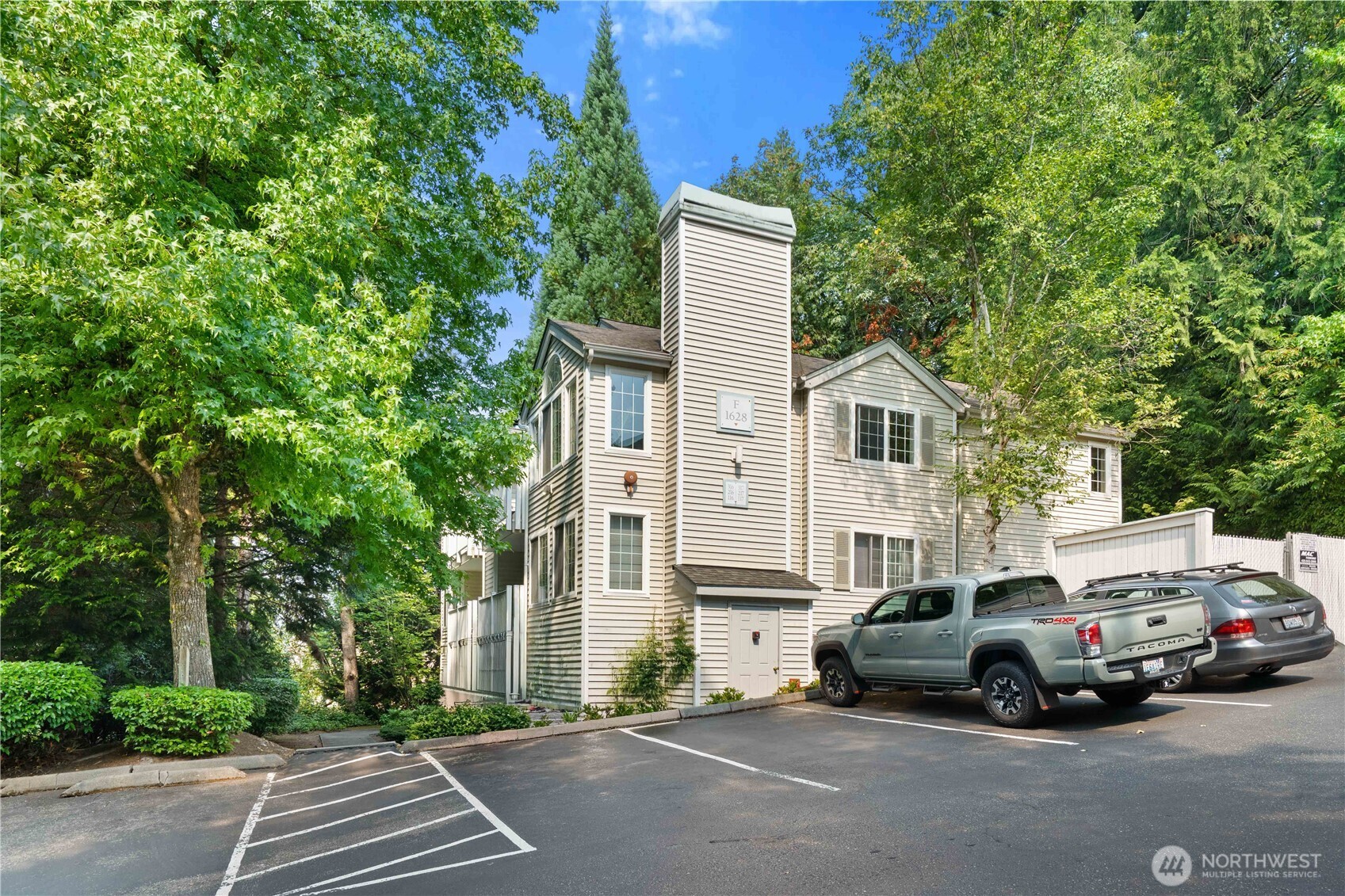 1628 118th Avenue SE Unit: F217