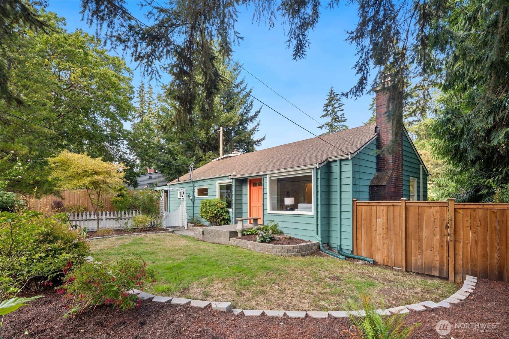 10708 17th Avenue NE