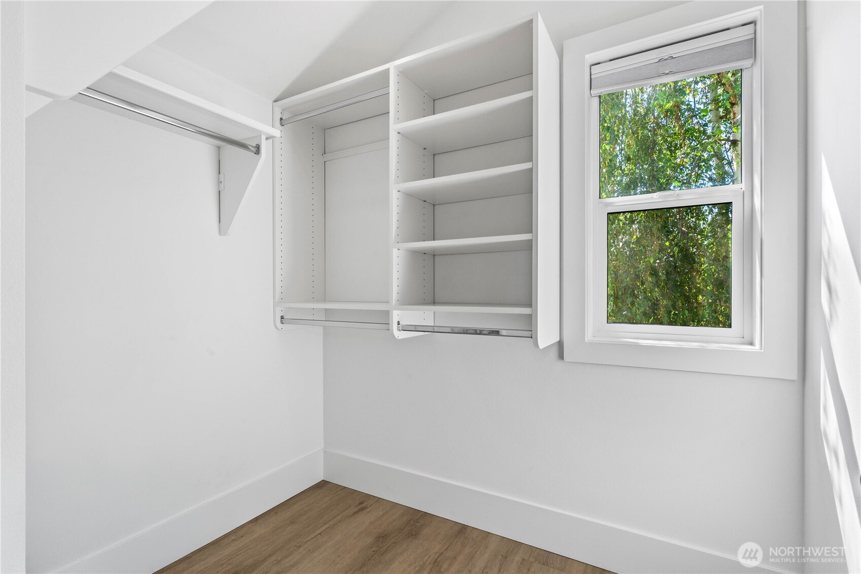 6915 55th Avenue S Unit: B