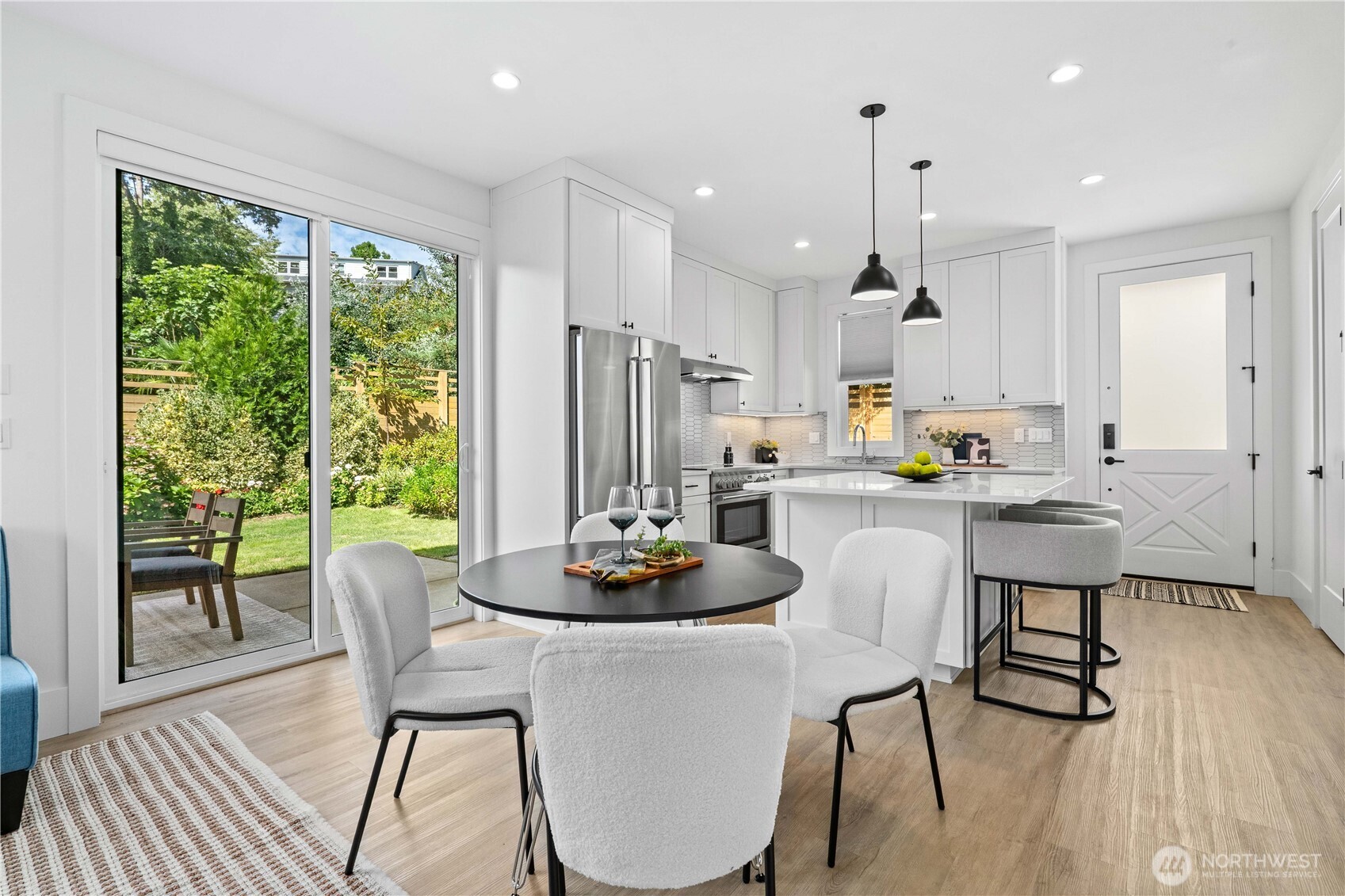 6915 55th Avenue S Unit: B