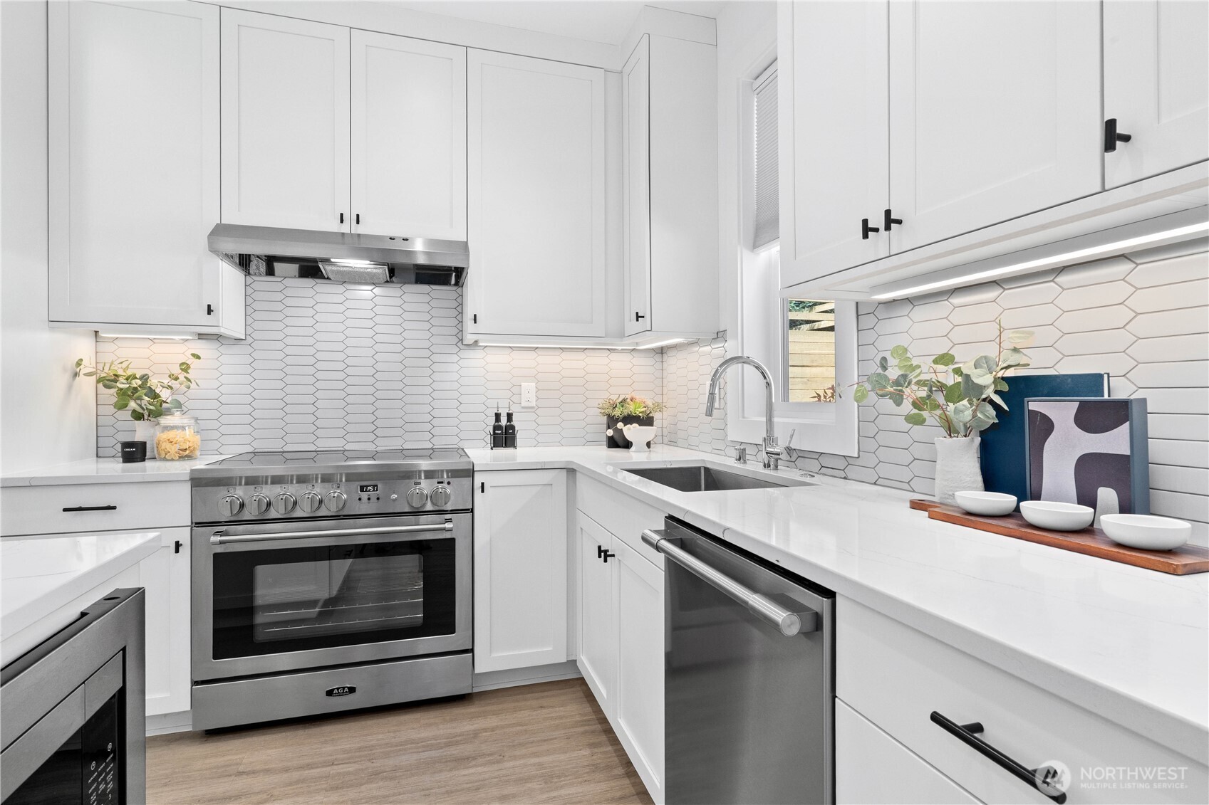 6915 55th Avenue S Unit: B