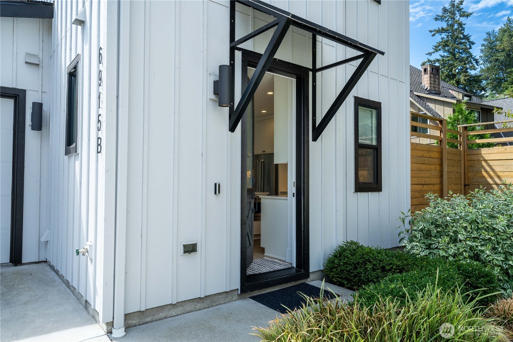 6915 55th Avenue S Unit: B