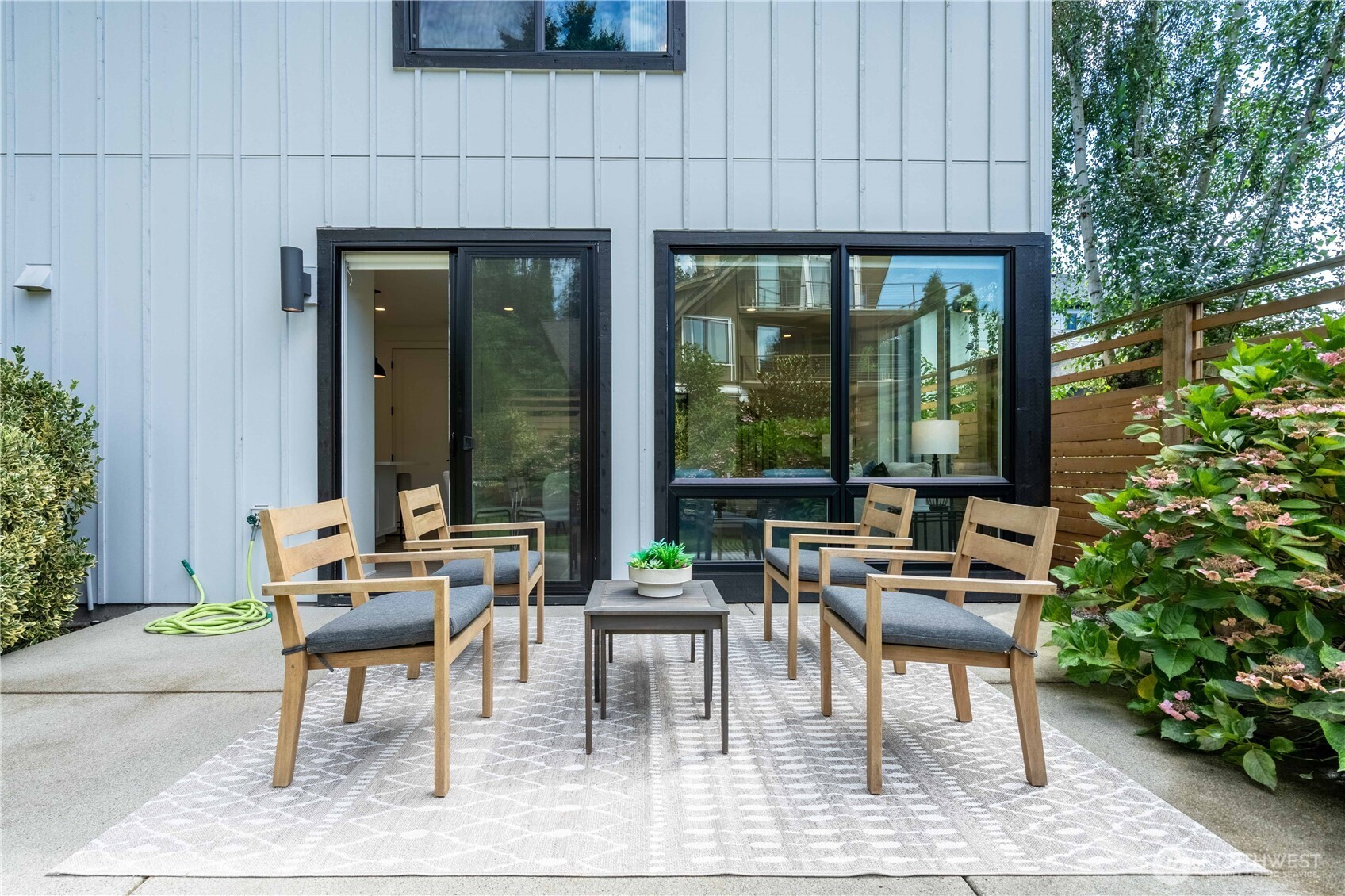 6915 55th Avenue S Unit: B