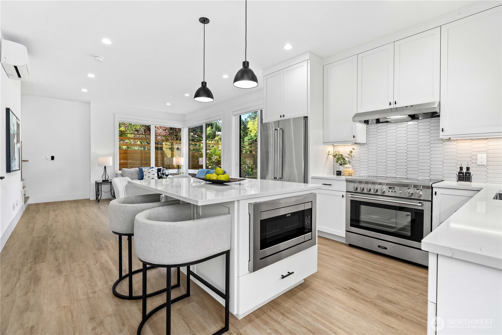 6915 55th Avenue S Unit: B