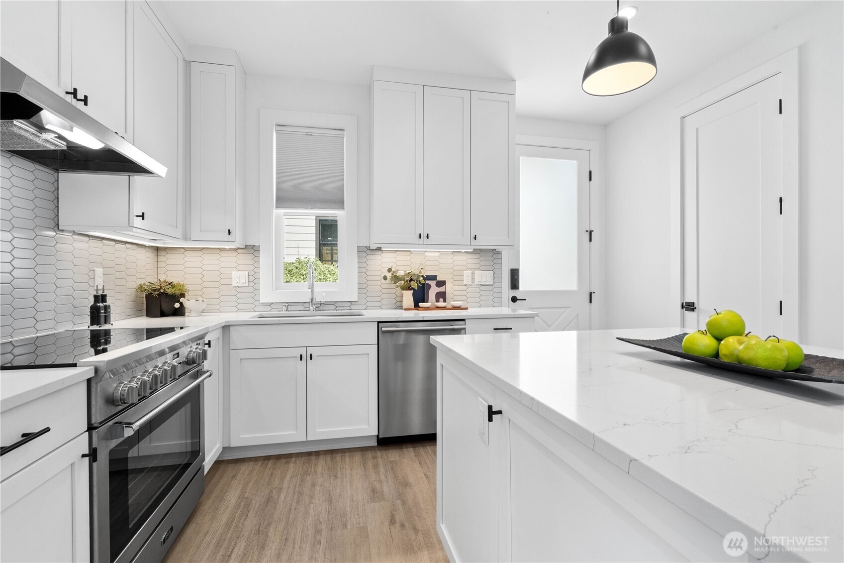 6915 55th Avenue S Unit: B