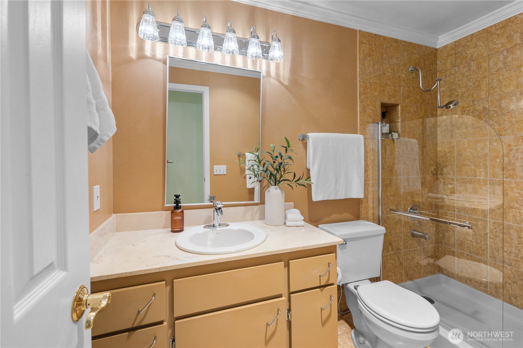 6260 139th Avenue NE Unit: 70