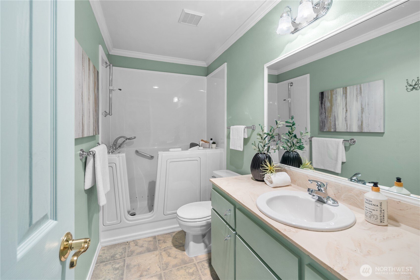 6260 139th Avenue NE Unit: 70