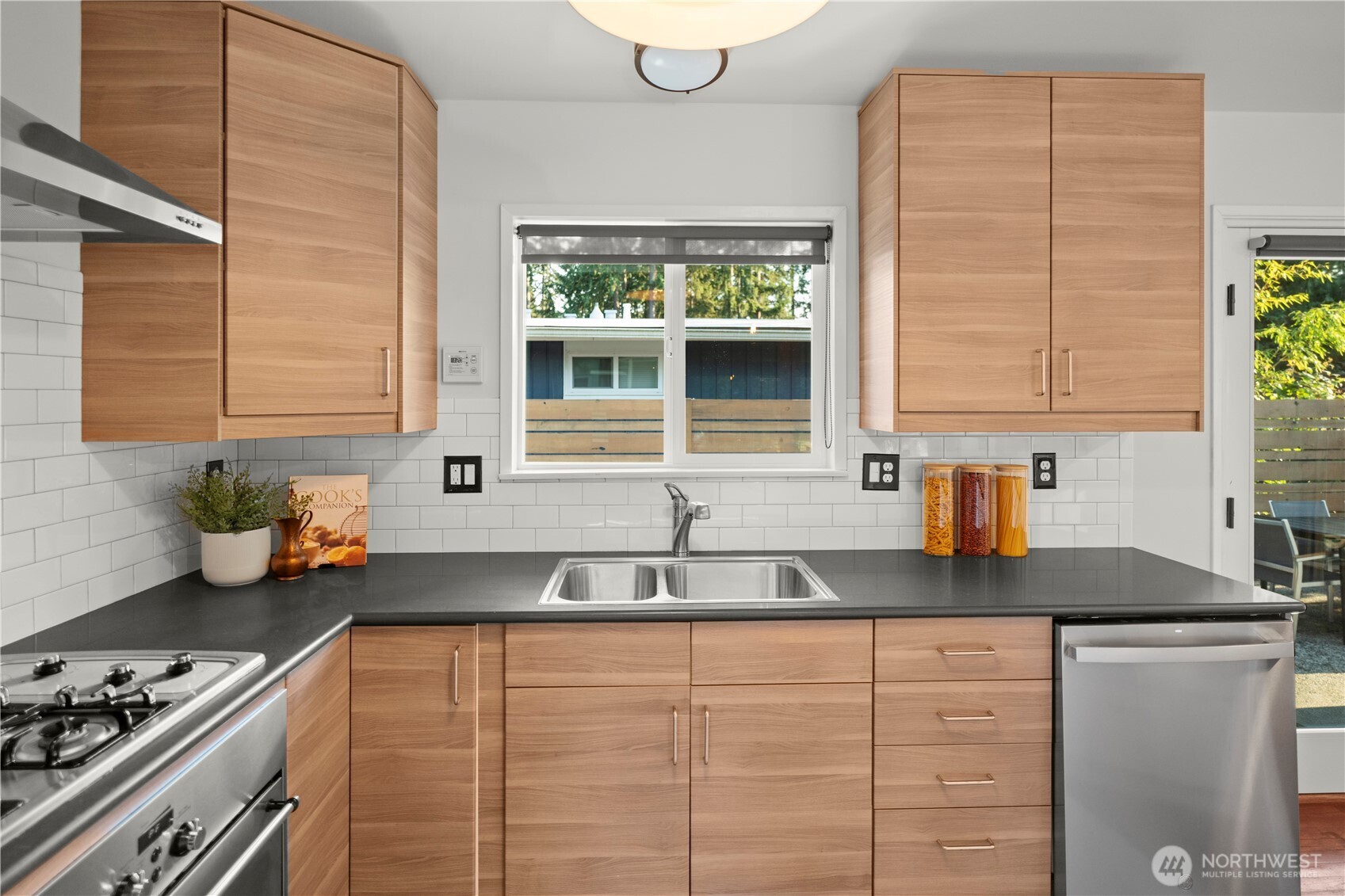 263 N 171st Street
