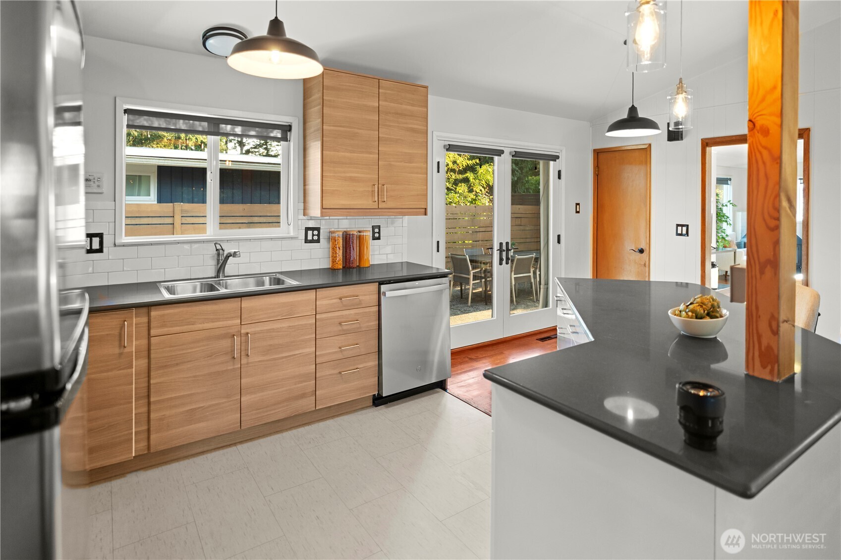 263 N 171st Street