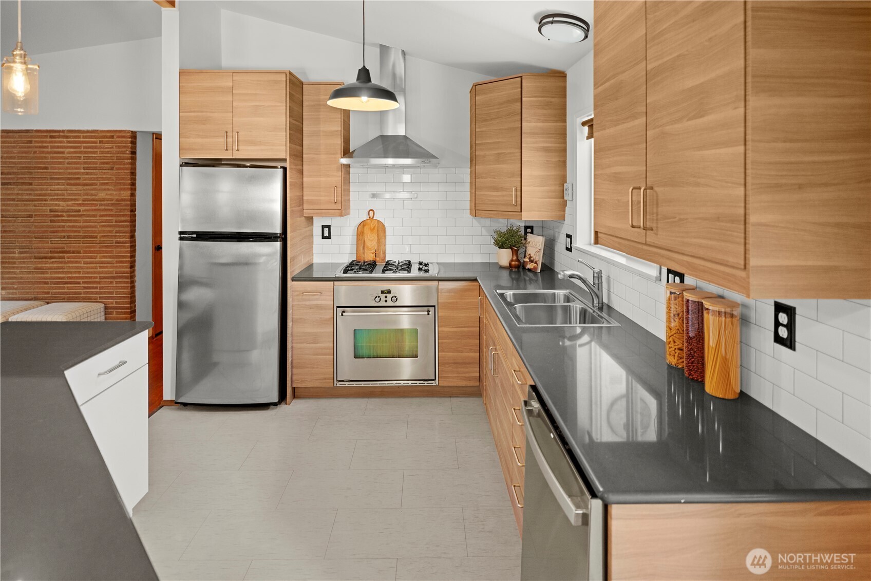 263 N 171st Street