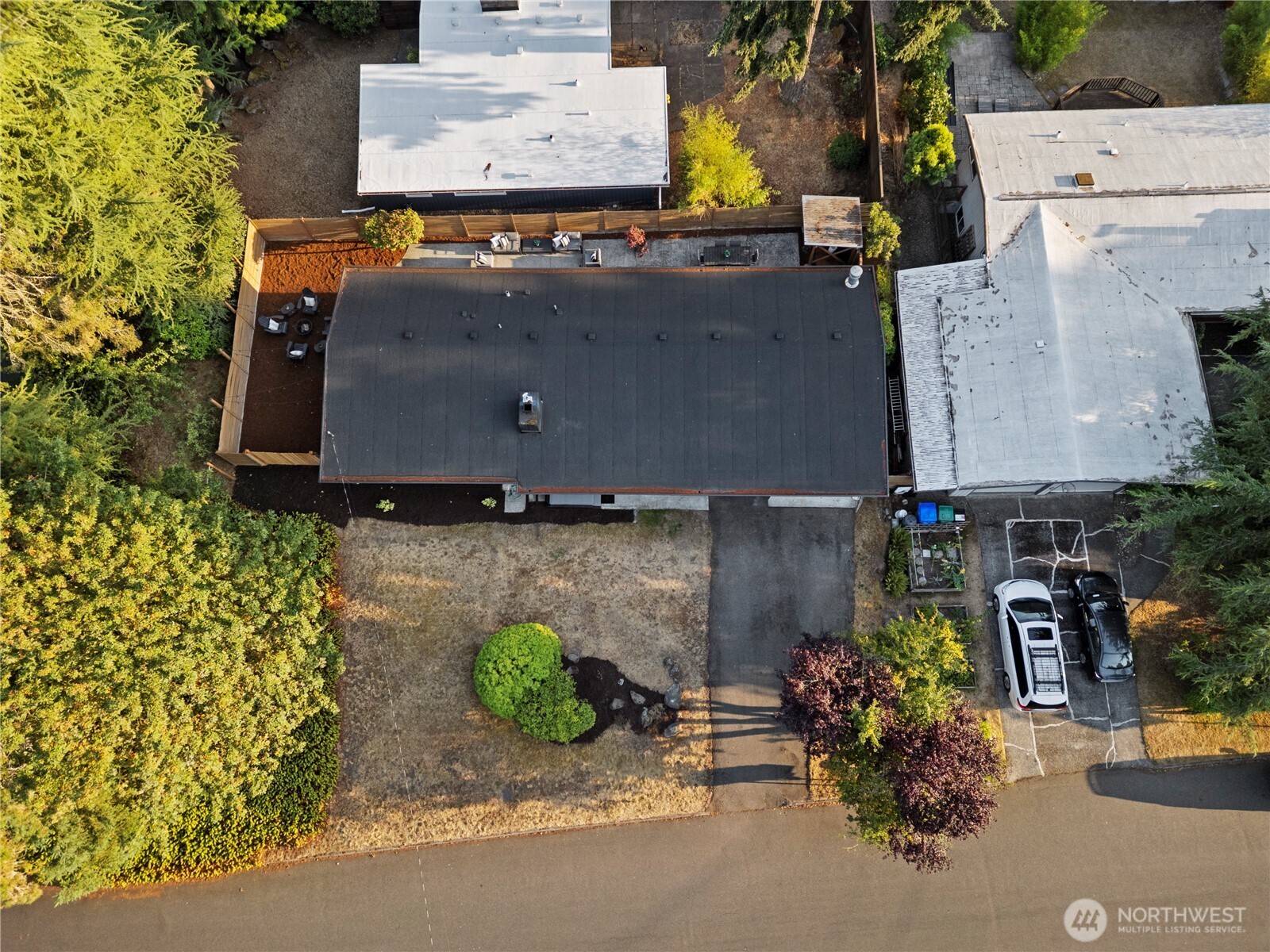 263 N 171st Street