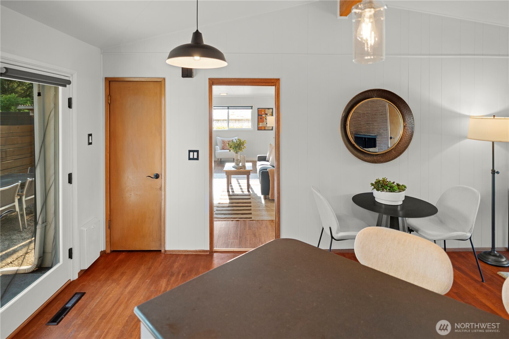 263 N 171st Street