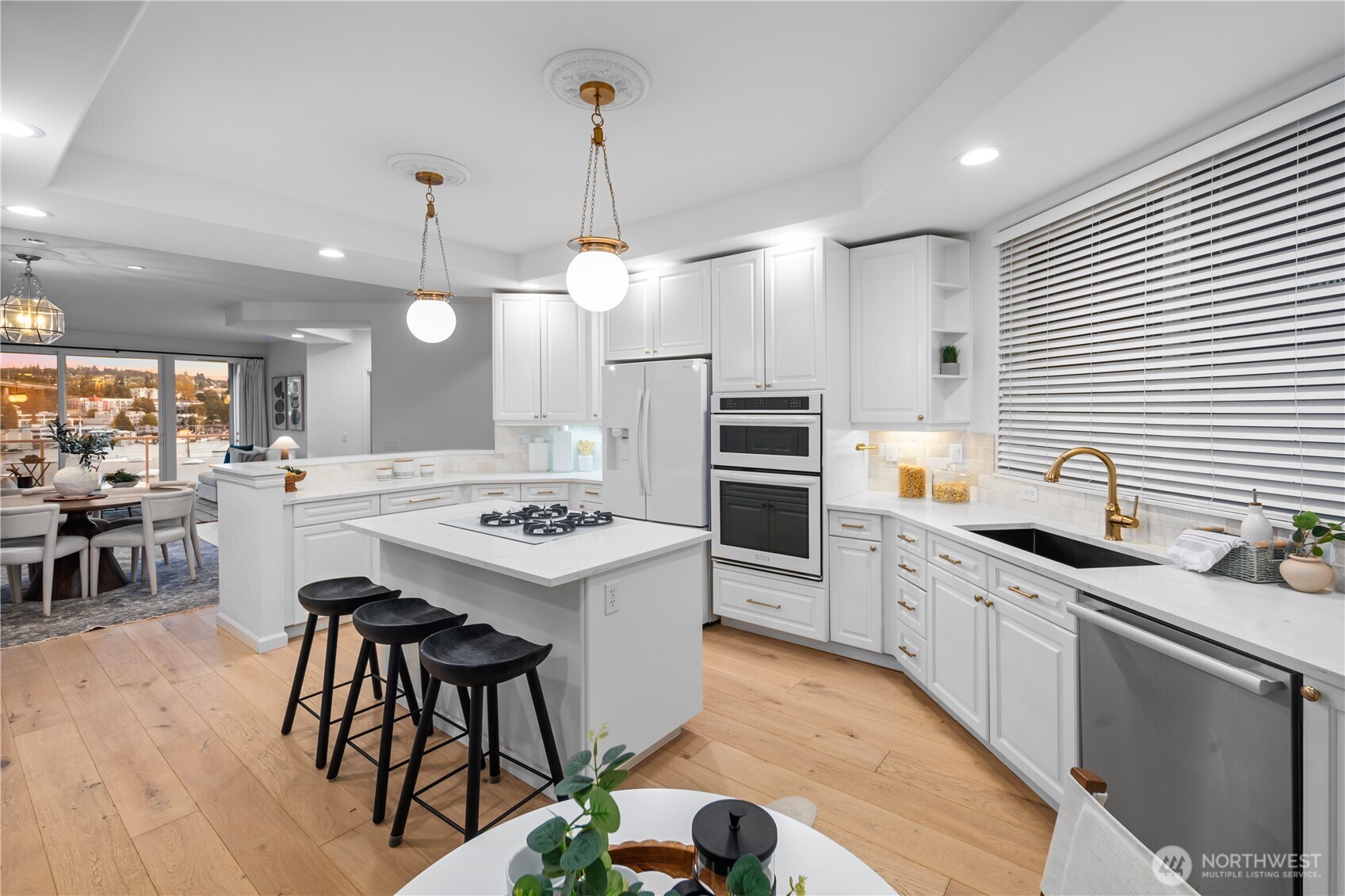 200 N Pacific St SE Unit: 303