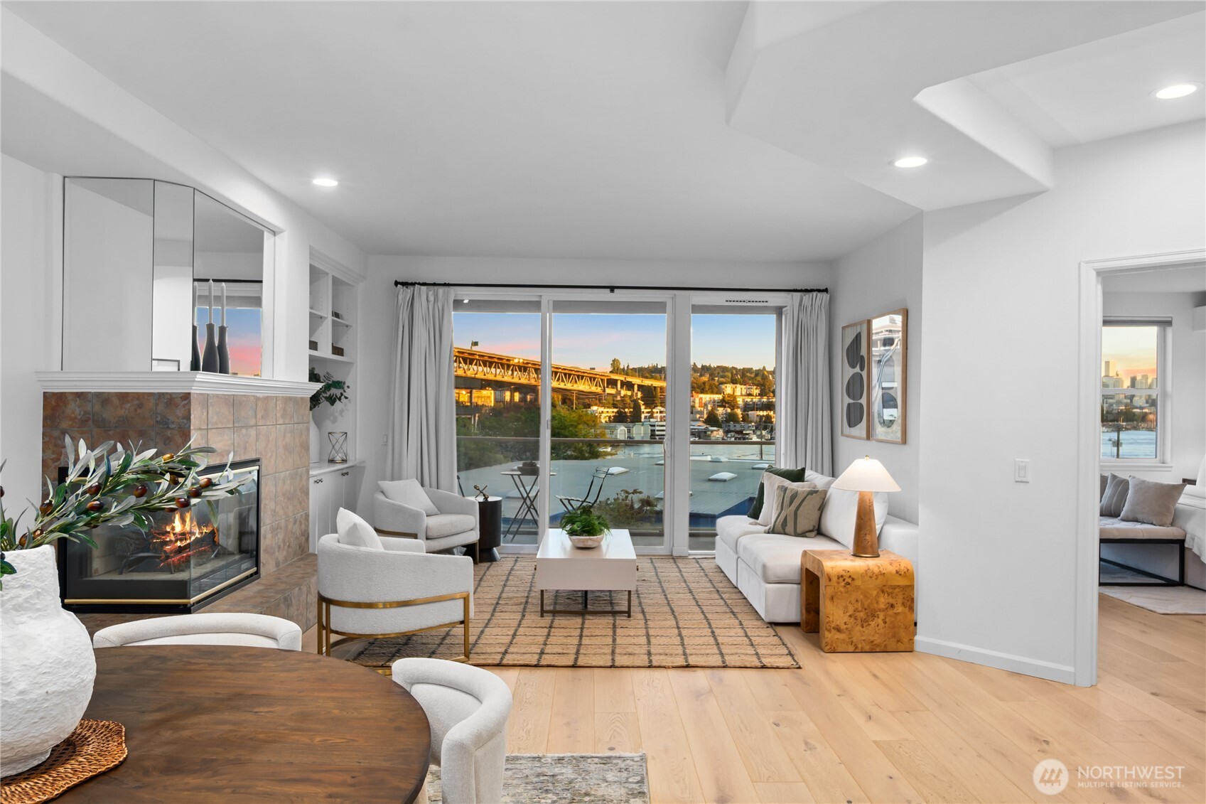 200 N Pacific St SE Unit: 303