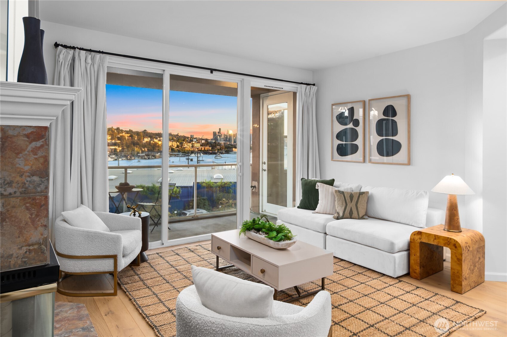 200 N Pacific St SE Unit: 303