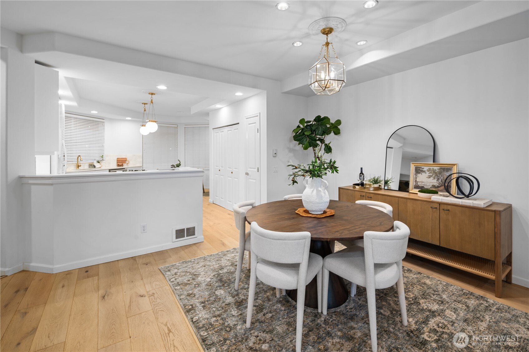 200 N Pacific St SE Unit: 303