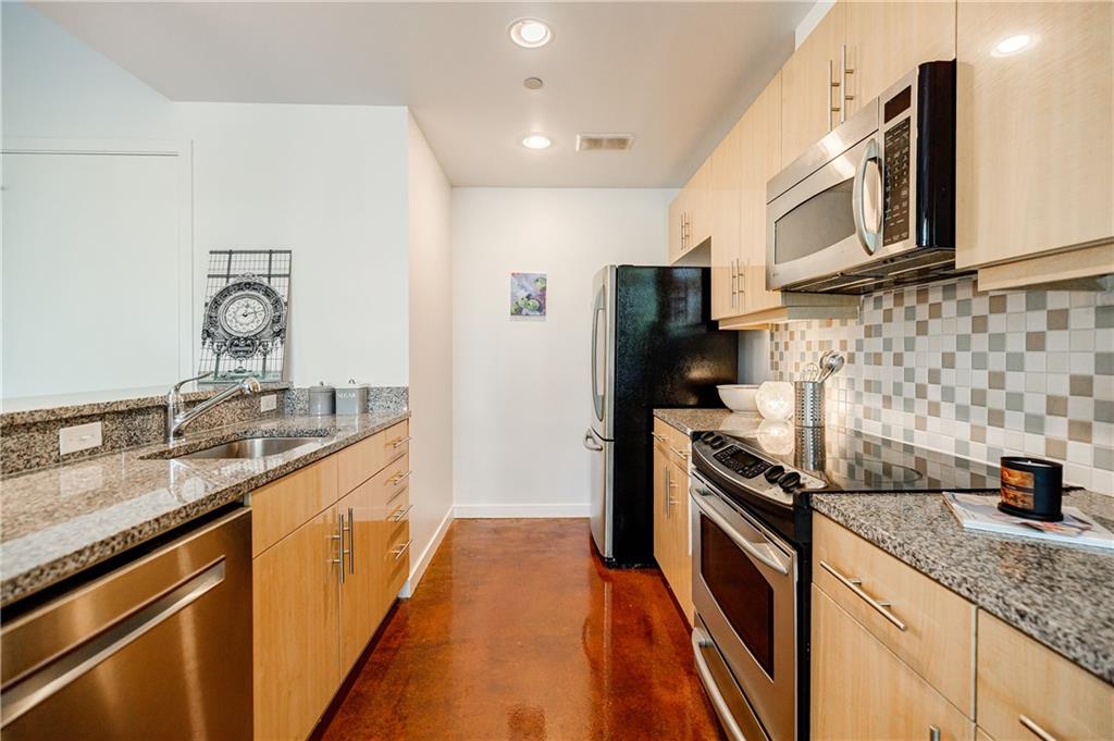 335 W Ponce De Leon Avenue Unit 308