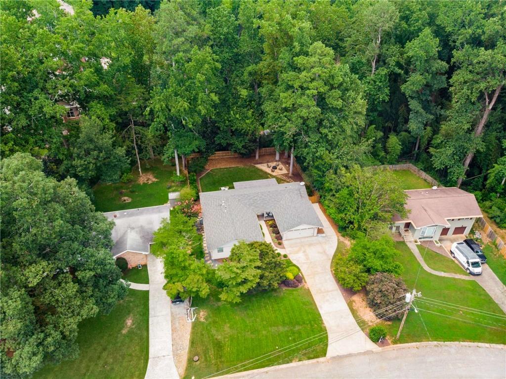 1209 Pinehurst Circle SE