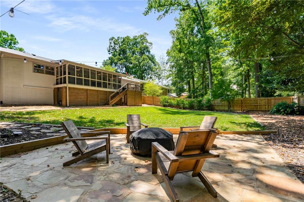 1209 Pinehurst Circle SE