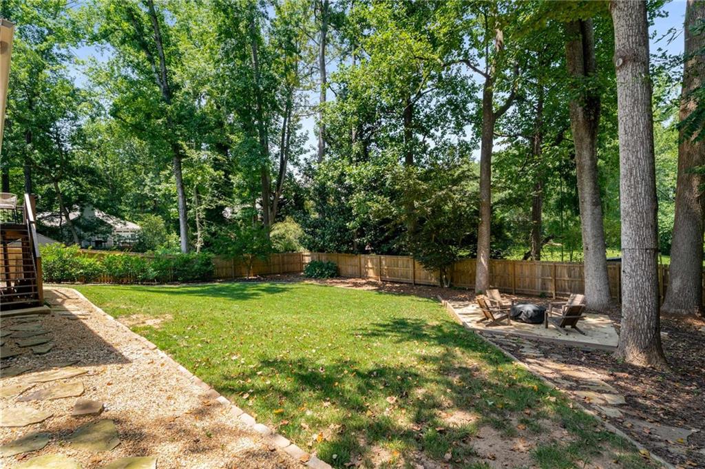 1209 Pinehurst Circle SE