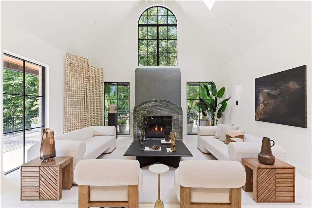 1168 Clifton Road NE