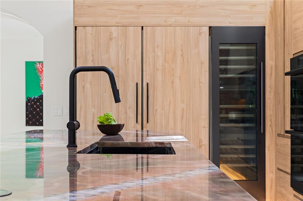 1168 Clifton Road NE