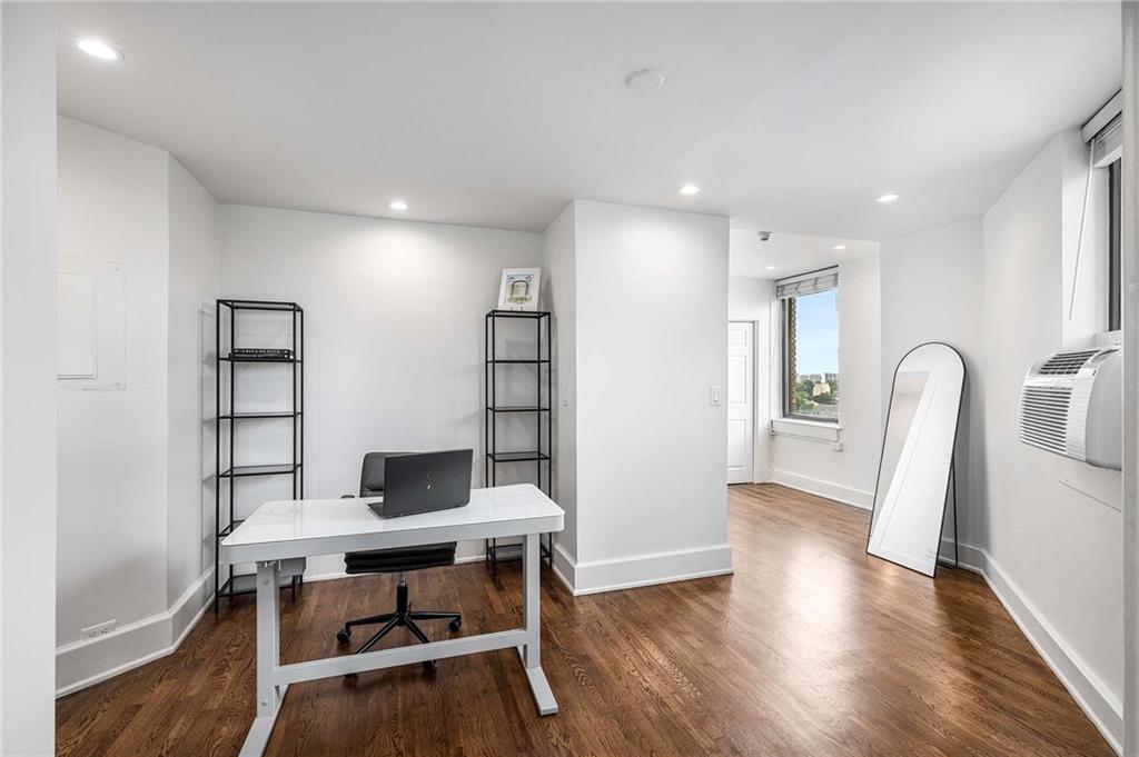 75 Ponce De Leon Avenue NE Unit 804