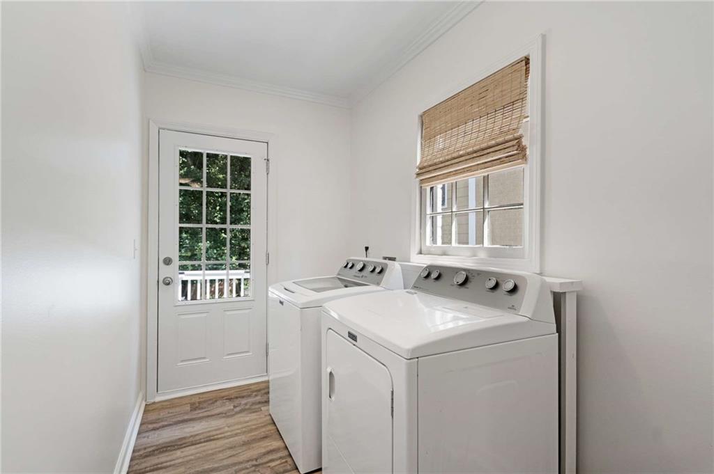 1739 Emerald Avenue SW