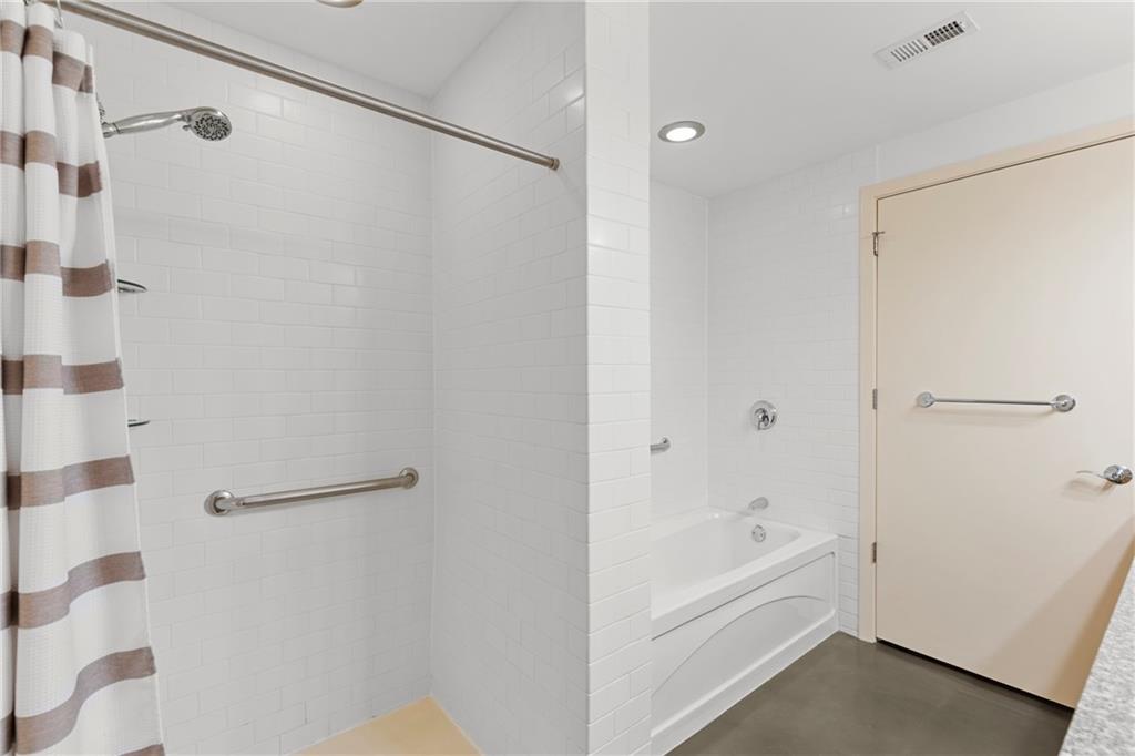 335 W Ponce De Leon Avenue Unit 409