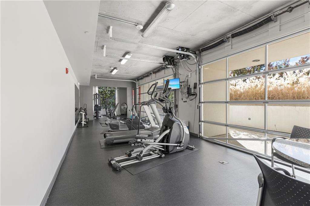 335 W Ponce De Leon Avenue Unit 409