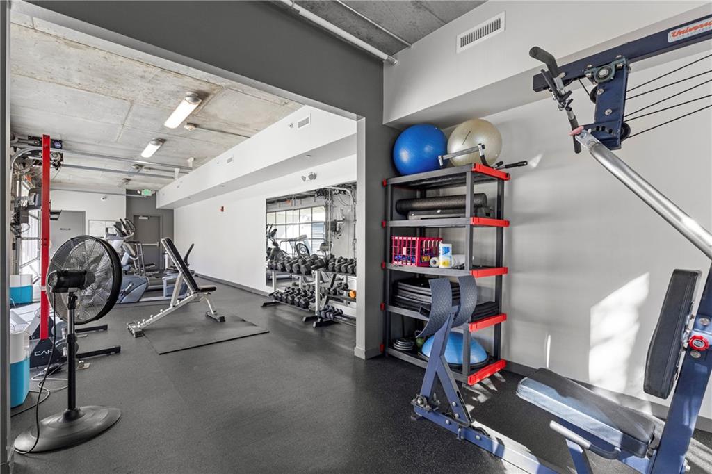 335 W Ponce De Leon Avenue Unit 409