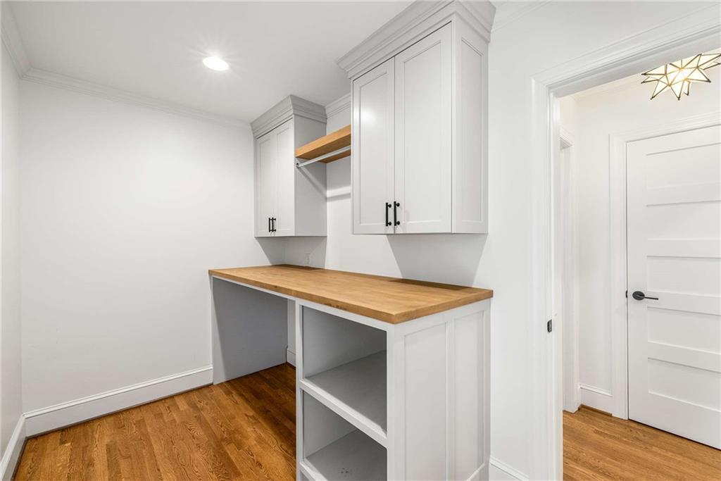 2317 Melante Drive NE