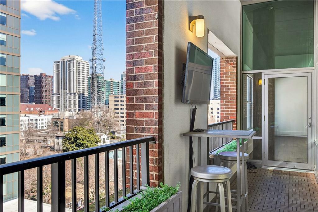845 Spring Street NW Unit 5