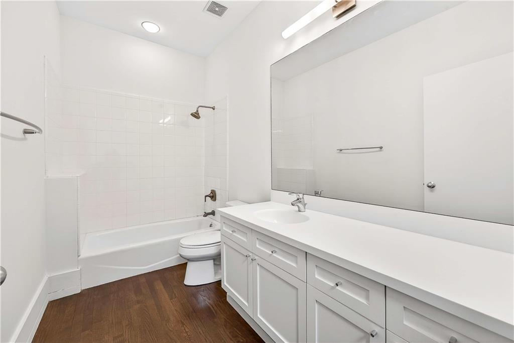 845 Spring Street NW Unit 5