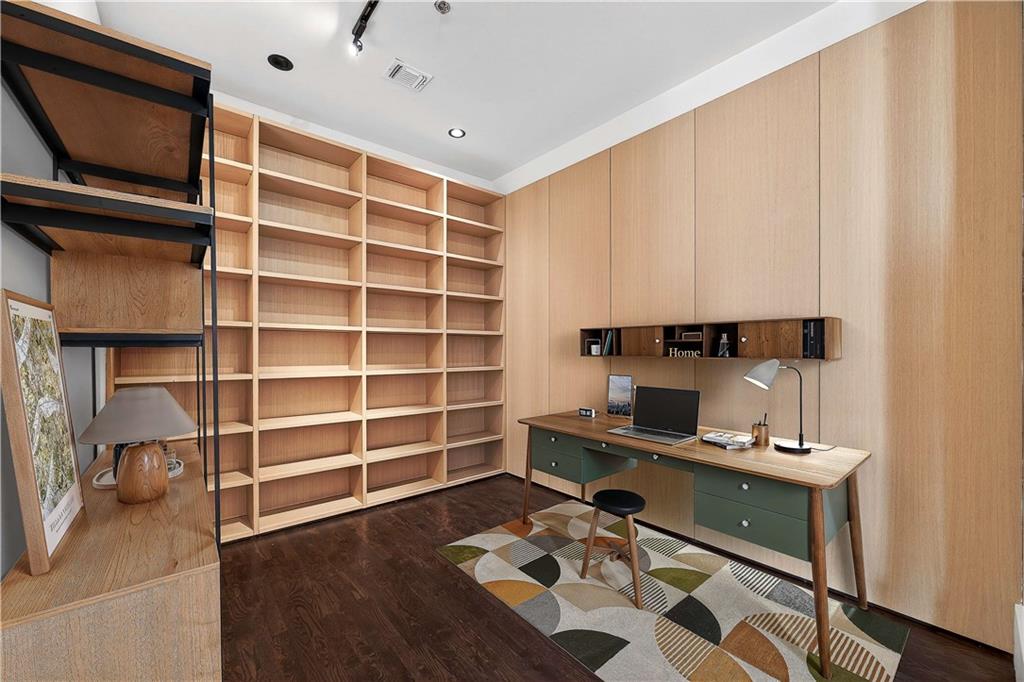 845 Spring Street NW Unit 5