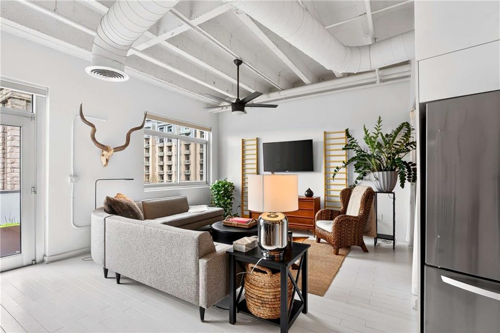 805 Peachtree Street NE Unit 619