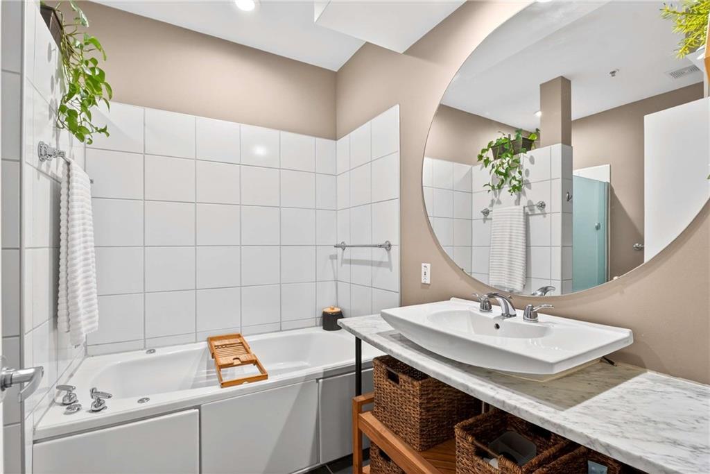 805 Peachtree Street NE Unit 619