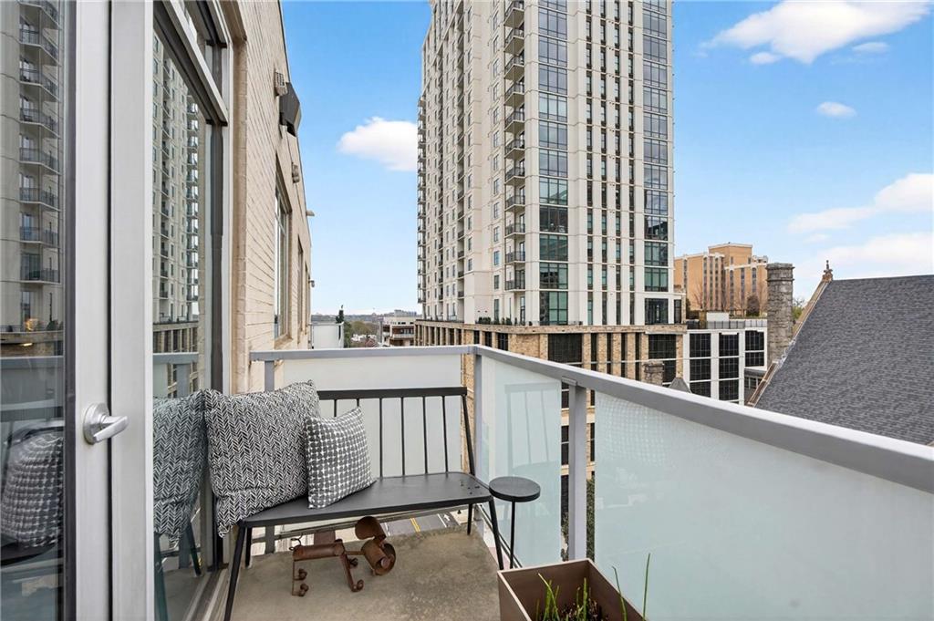 805 Peachtree Street NE Unit 619