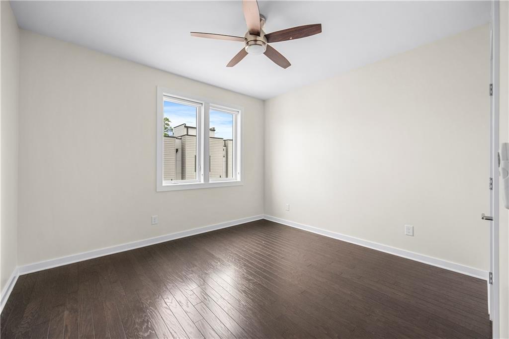 415 Gartrell Street SE Unit 16